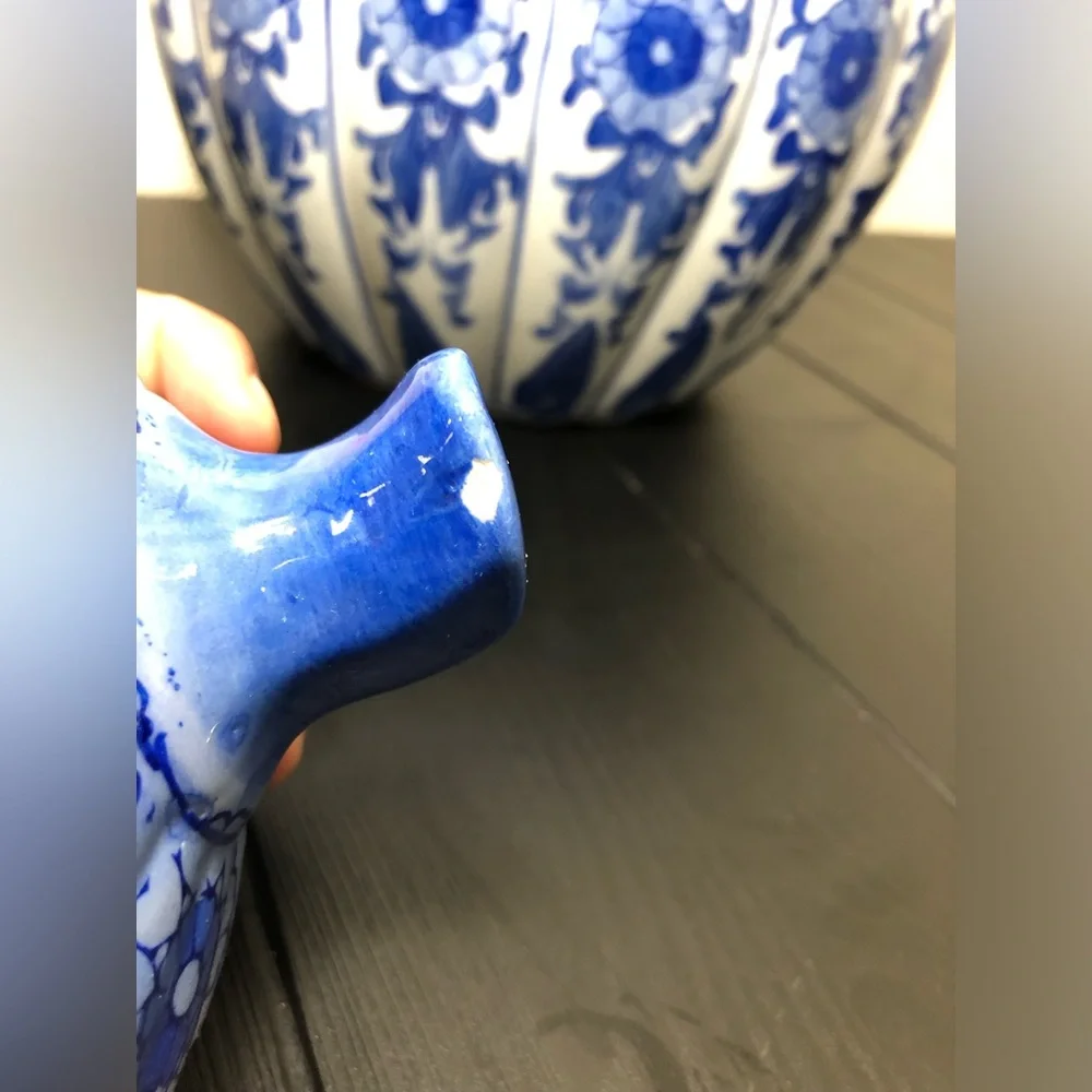 Vintage Chinese Porcelain 10 1/2